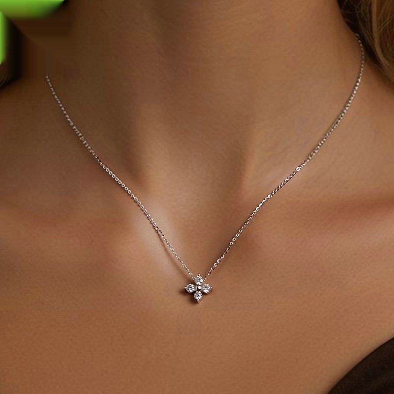 Classic Moissanite Light Luxury Lucky Clavicle Necklace For Women - Rhyme - and - Chain